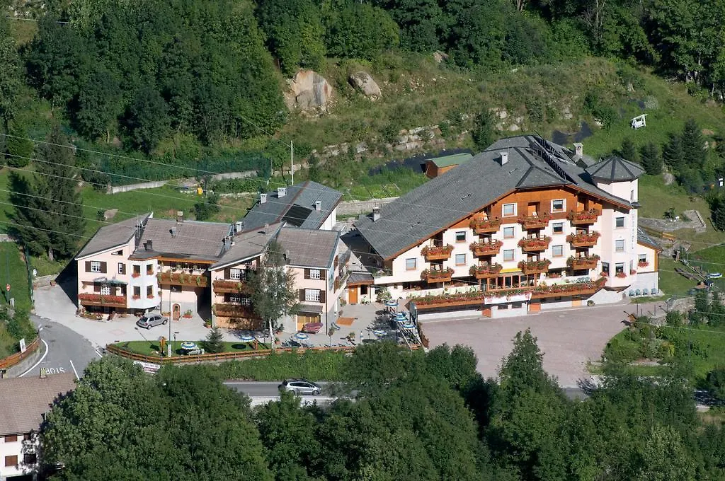***  Alps Oriental Wellness Hotel Campodolcino Olaszország