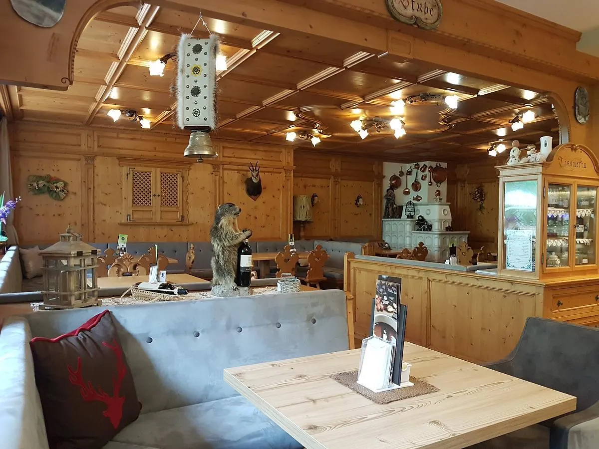 Alps Oriental Wellness Hotel Campodolcino 3*,